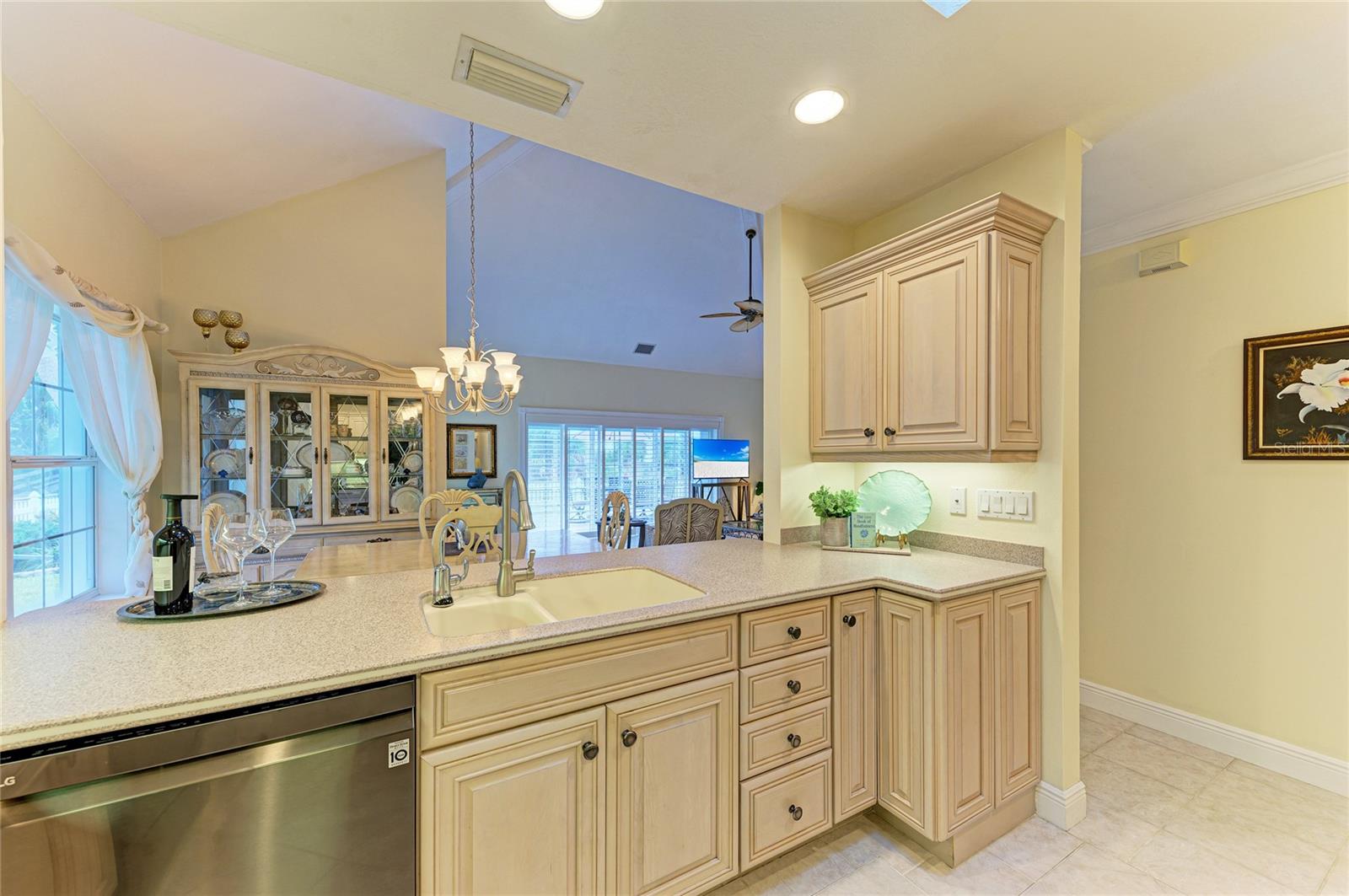 ANNA MARIA BEACH - Residential