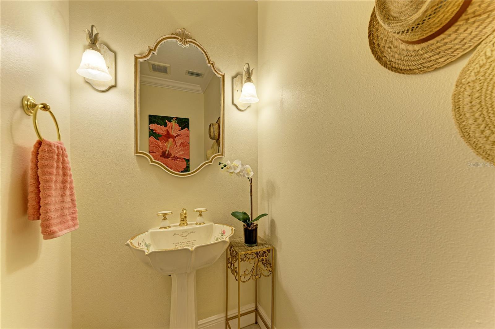 ANNA MARIA BEACH - Residential