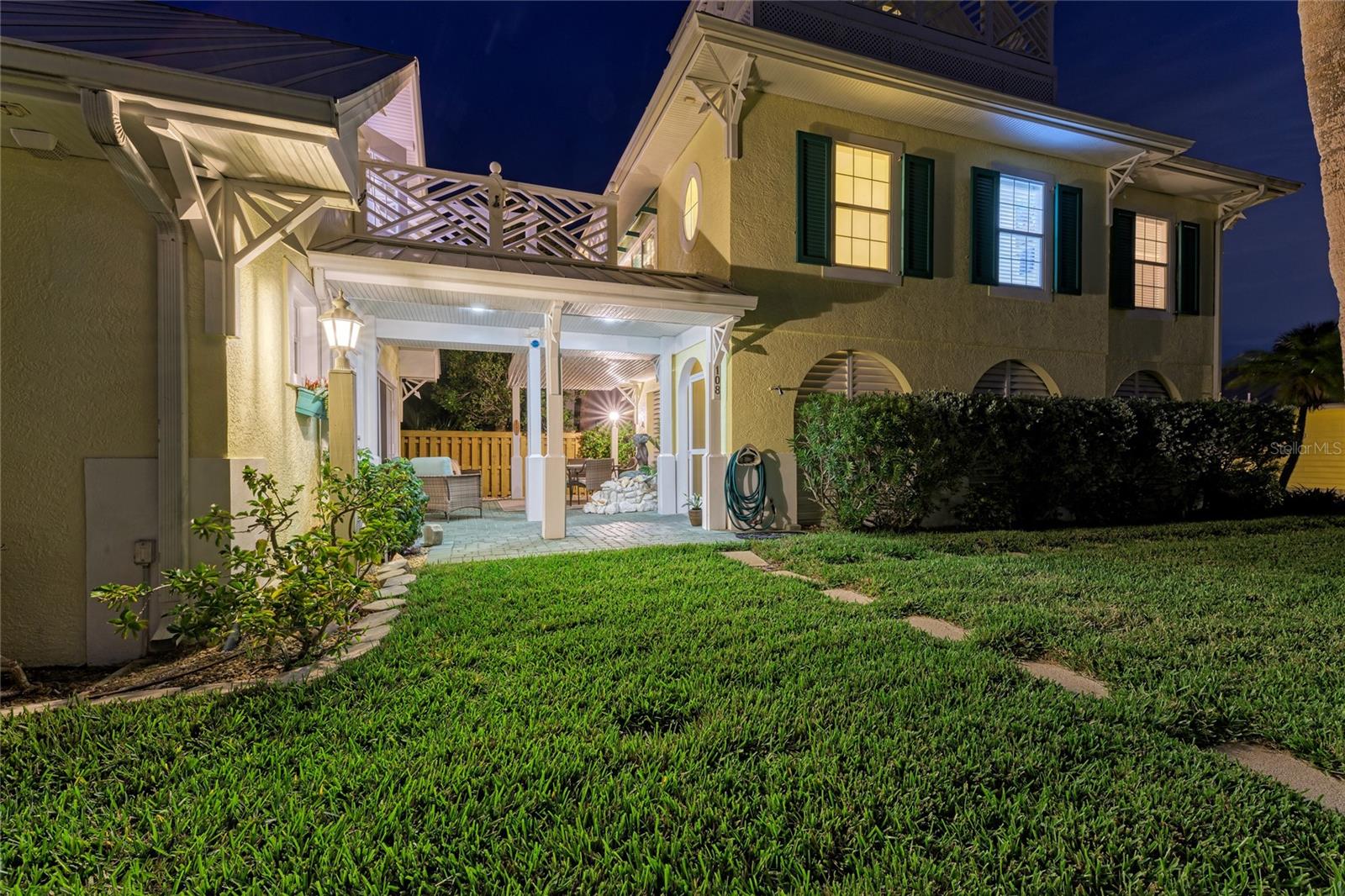 ANNA MARIA BEACH - Residential