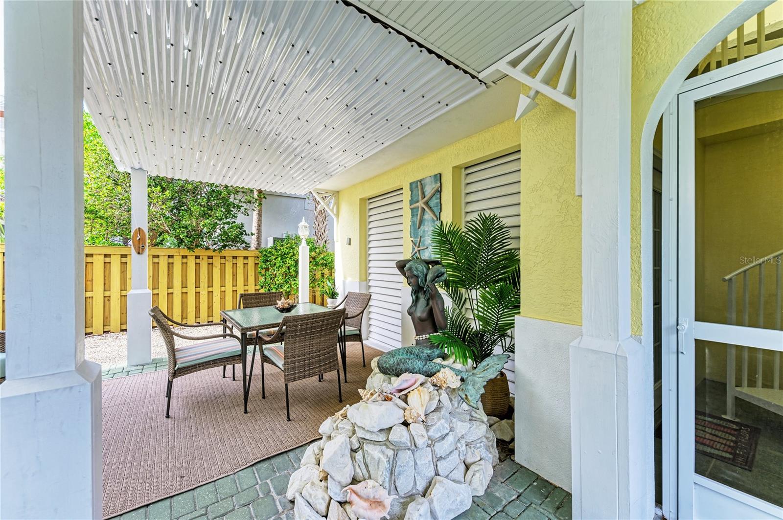 ANNA MARIA BEACH - Residential