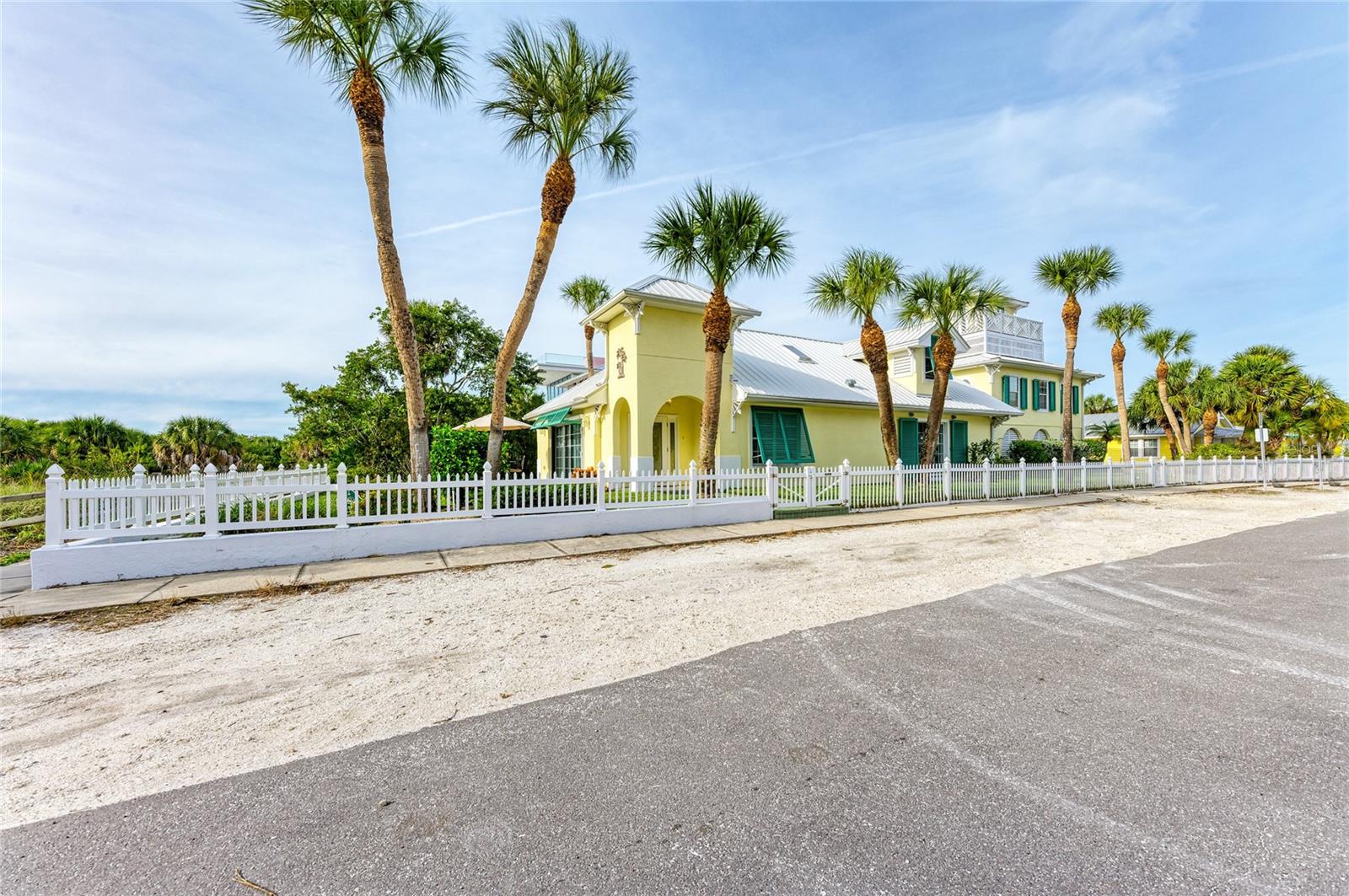 ANNA MARIA BEACH - Residential