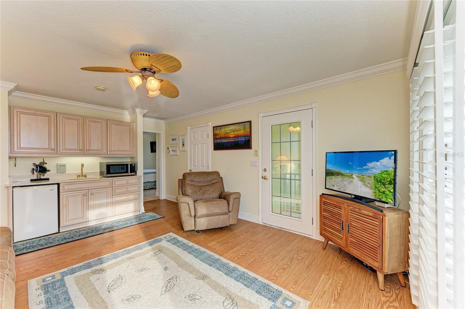 ANNA MARIA BEACH - Residential