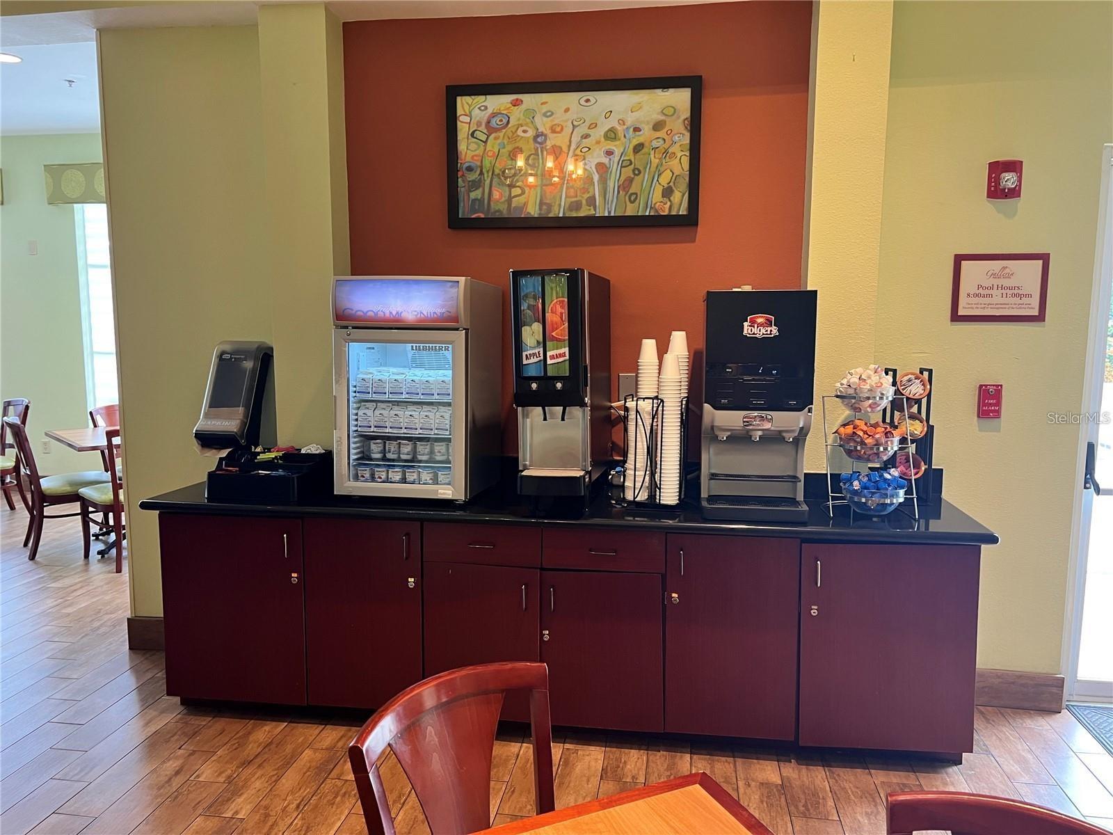 MERIDIAN PALMS COMM CONDO - Residential