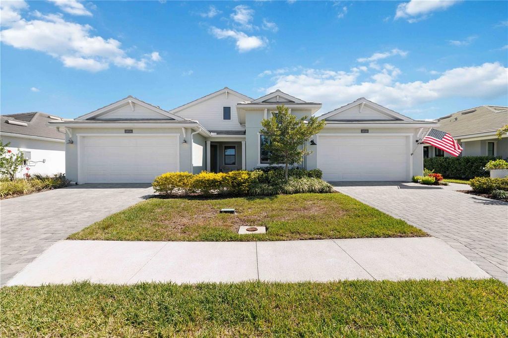 Photo of 18516 Dayspring Place, Venice, FL 34293 (MLS # C7523814)