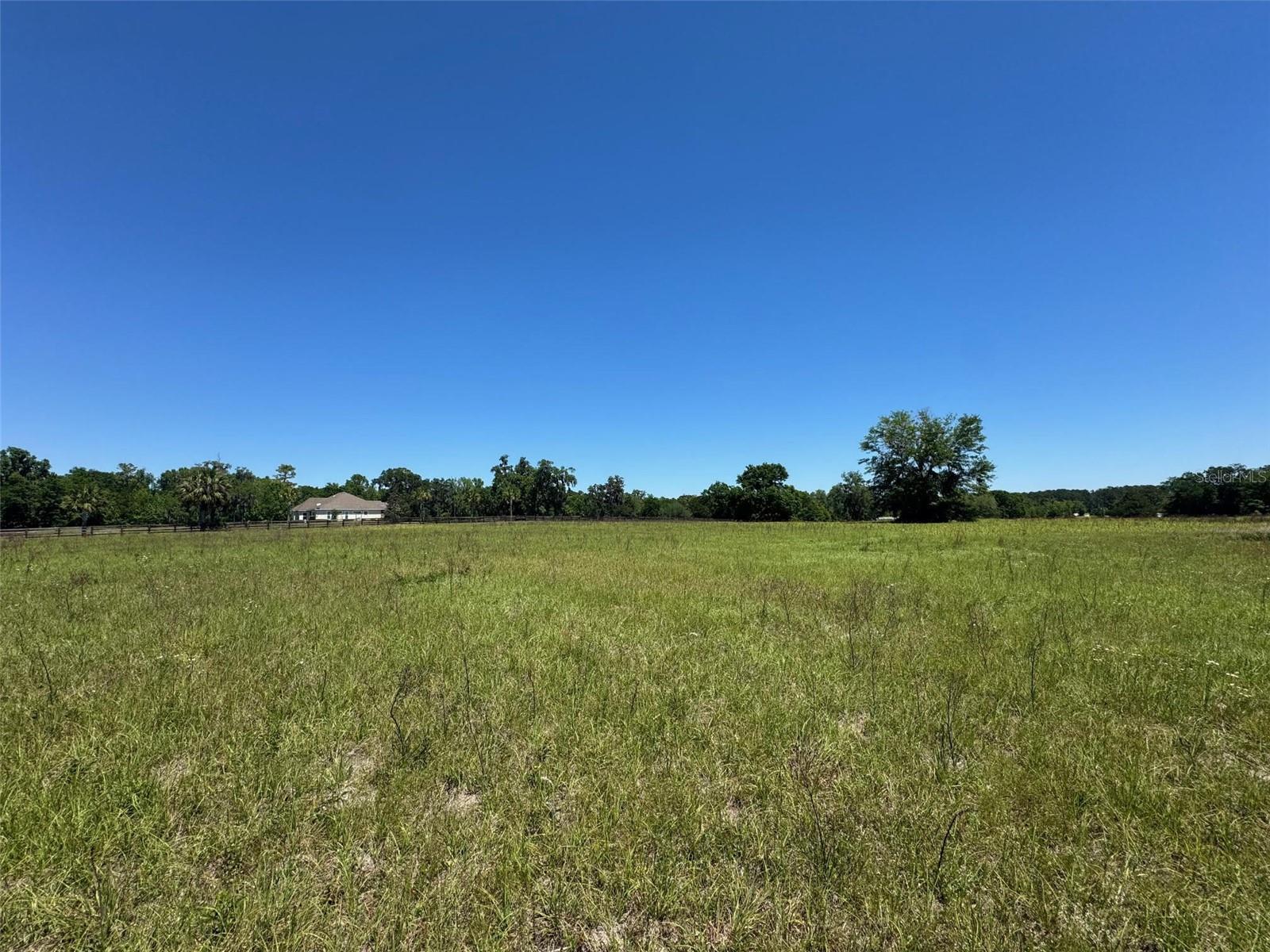 GROVE HOLLOW FARMS - Land