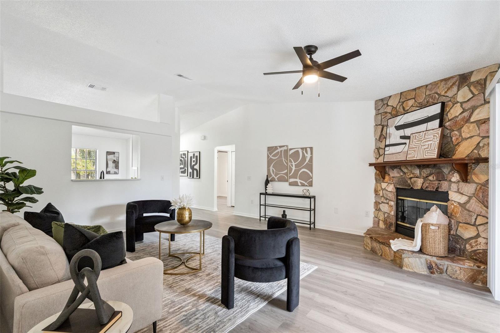 DELTONA LAKES UNIT 34 - Residential