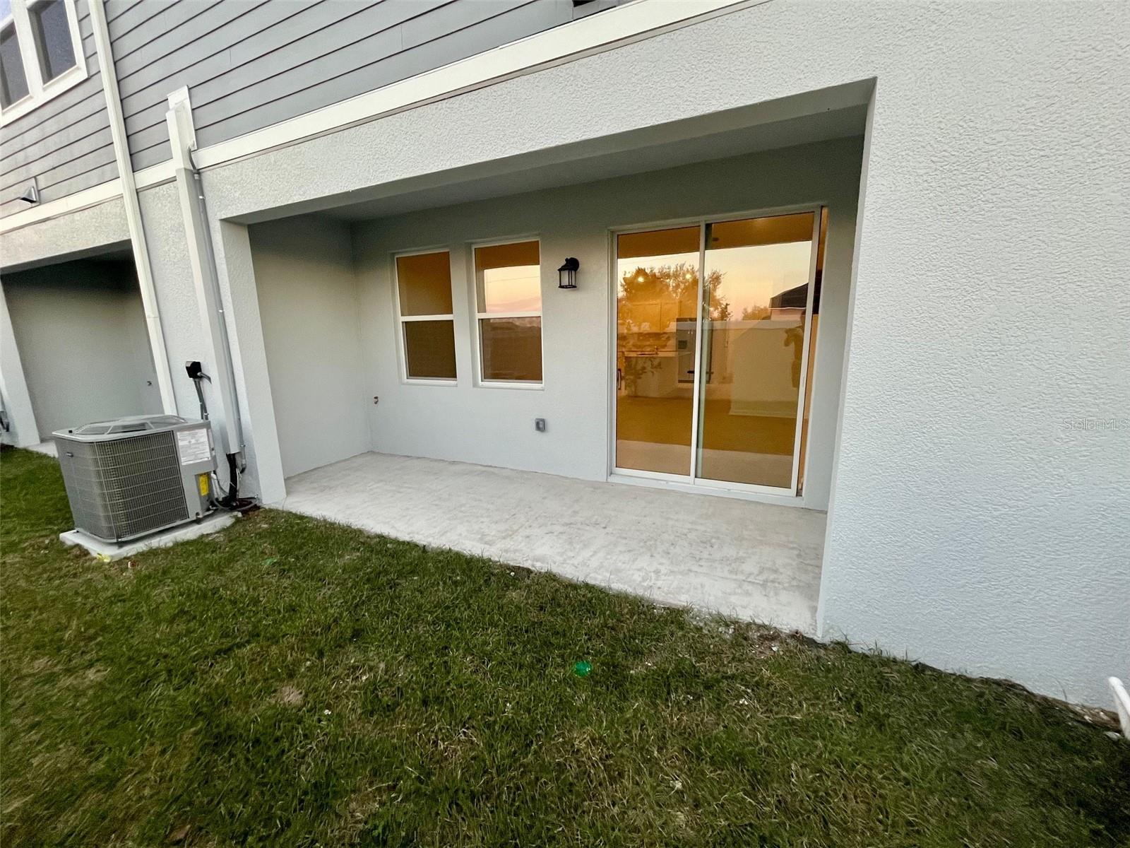 SOL VISTA - Residential Lease