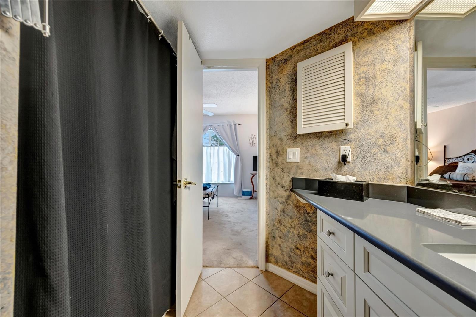 FAIRWAY PALMS A CONDO - Residential