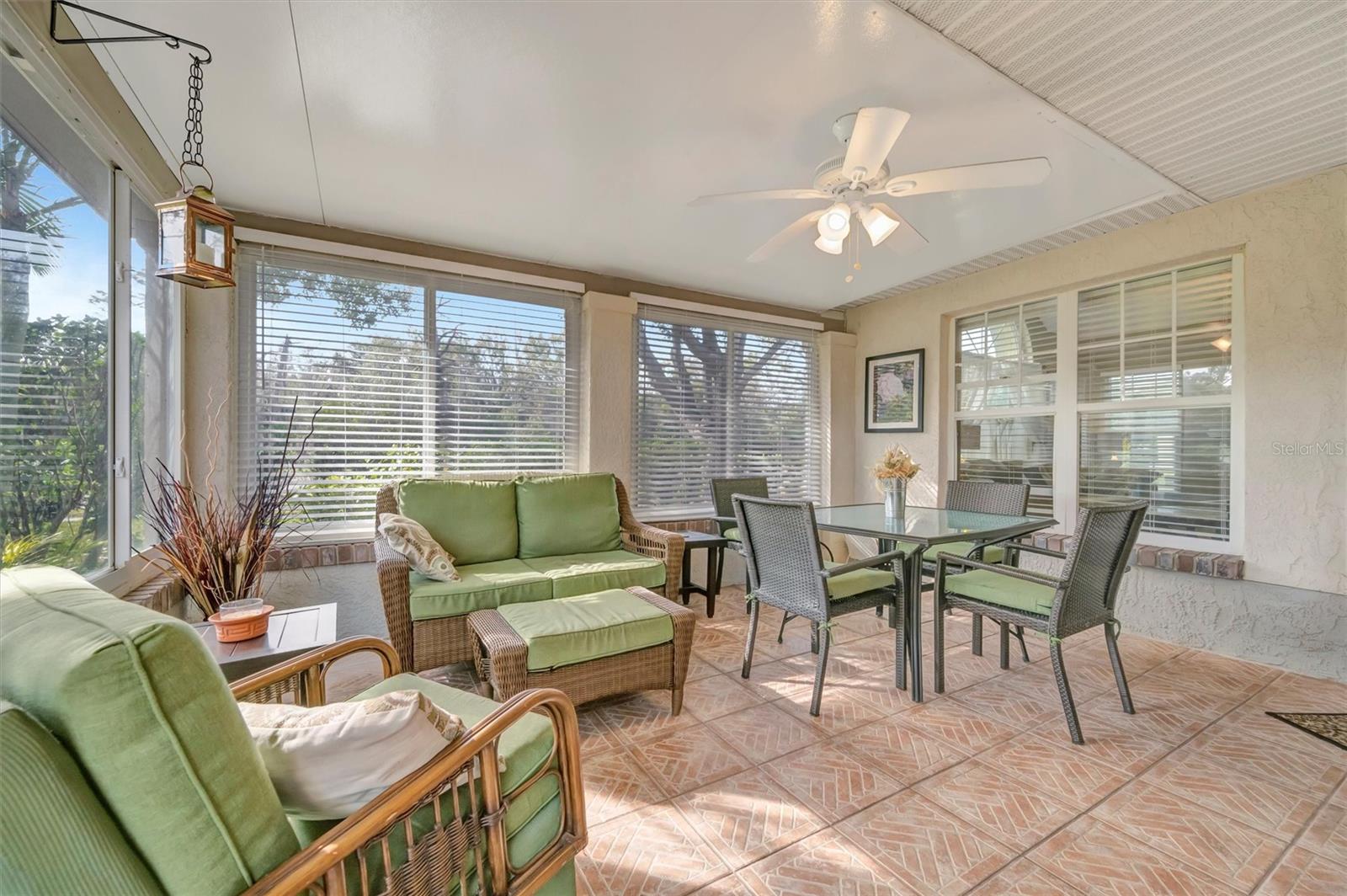 FAIRWAY PALMS A CONDO - Residential