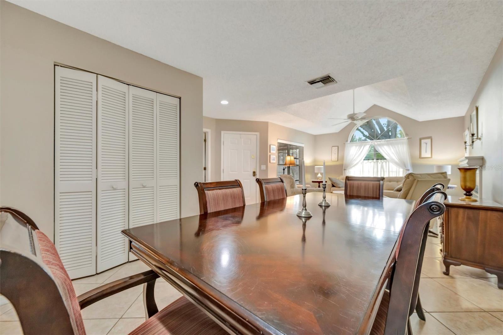 FAIRWAY PALMS A CONDO - Residential