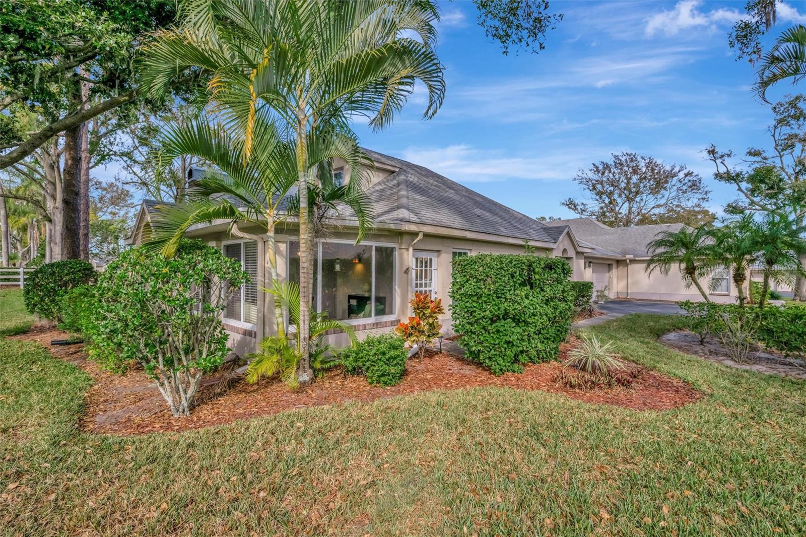 FAIRWAY PALMS A CONDO - Residential