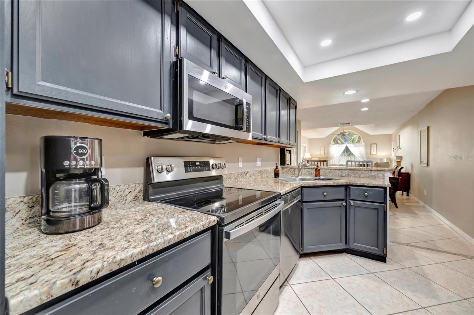 FAIRWAY PALMS A CONDO - Residential