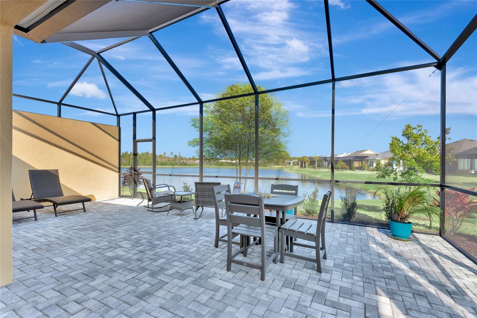 LATITUDE/DAYTONA BEACH PH 7 - Residential