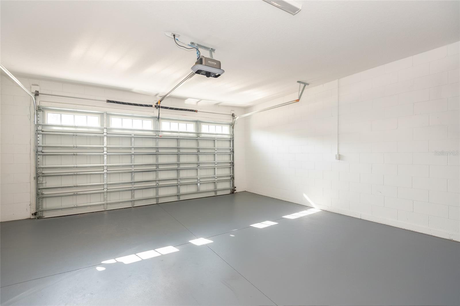 LATITUDE/DAYTONA BEACH PH 7 - Residential