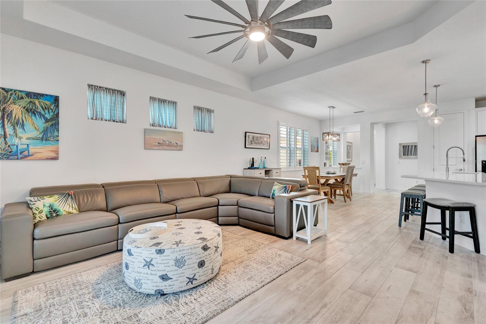 LATITUDE/DAYTONA BEACH PH 7 - Residential