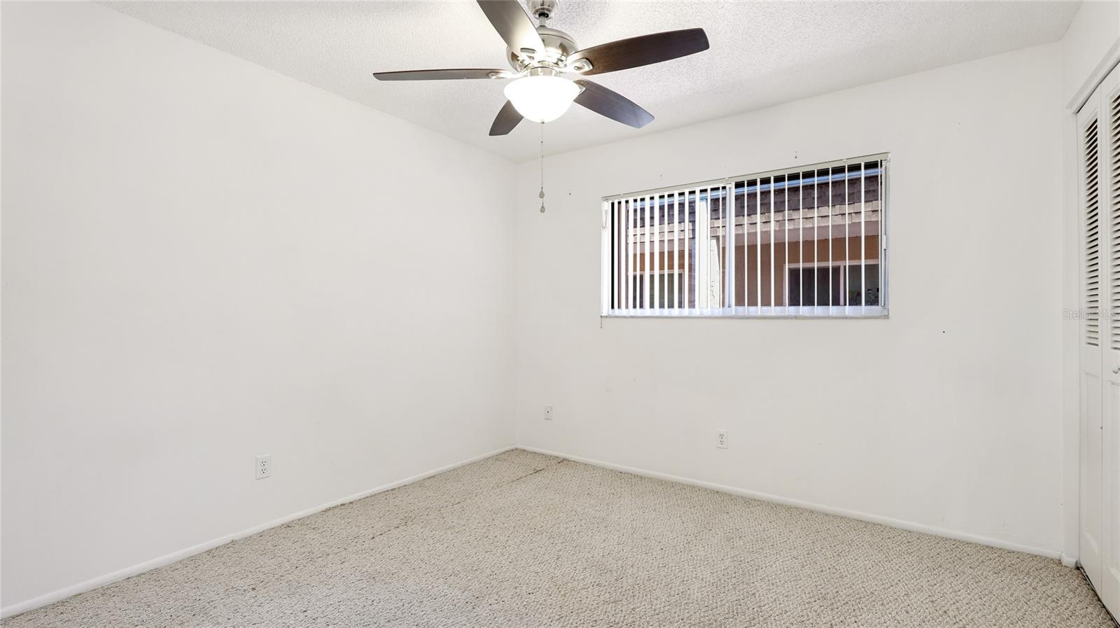 GLEN OAKS GARDEN APTS 2 - Residential