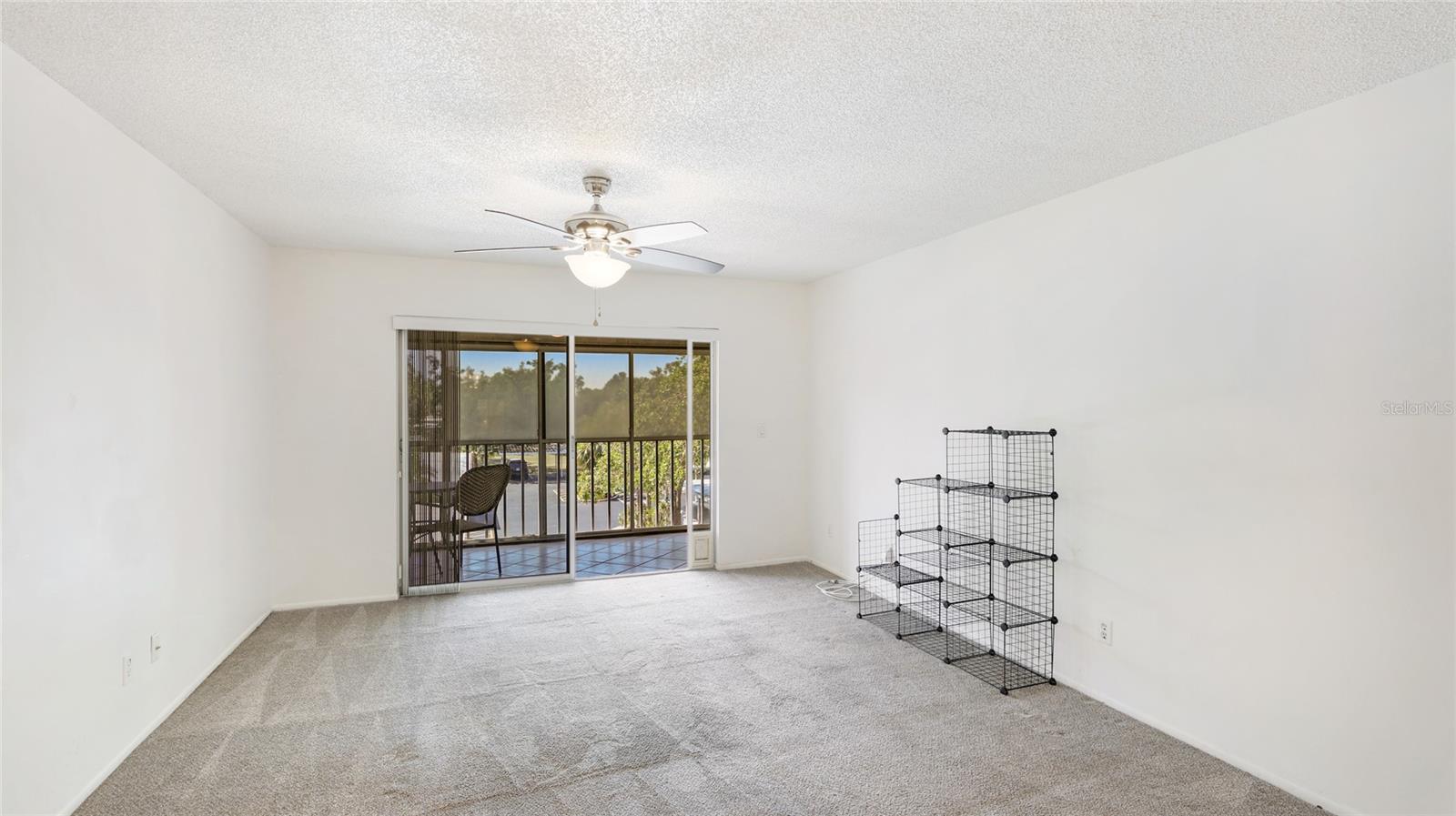 GLEN OAKS GARDEN APTS 2 - Residential