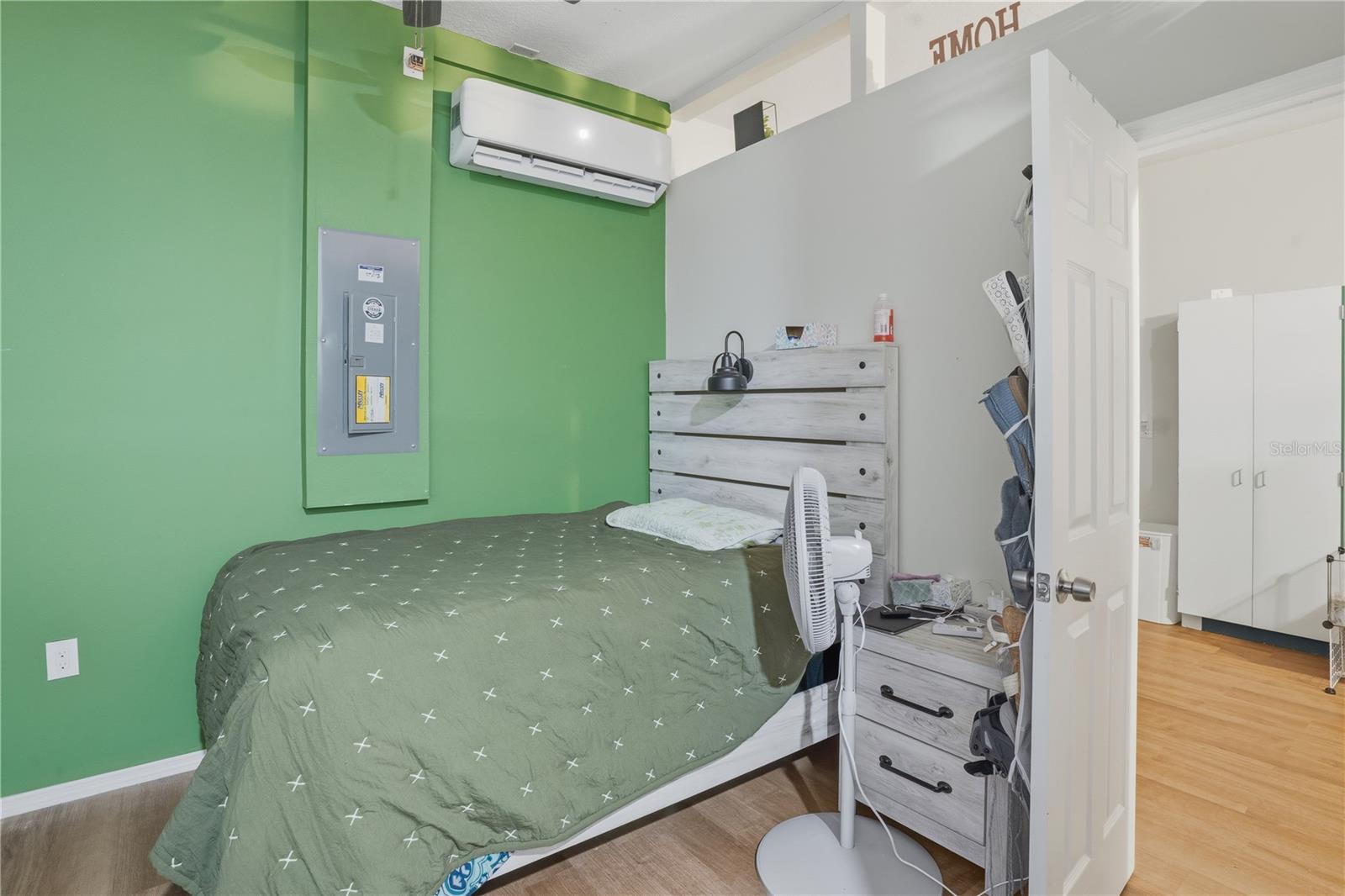 OAKLEY PLACE - Residential