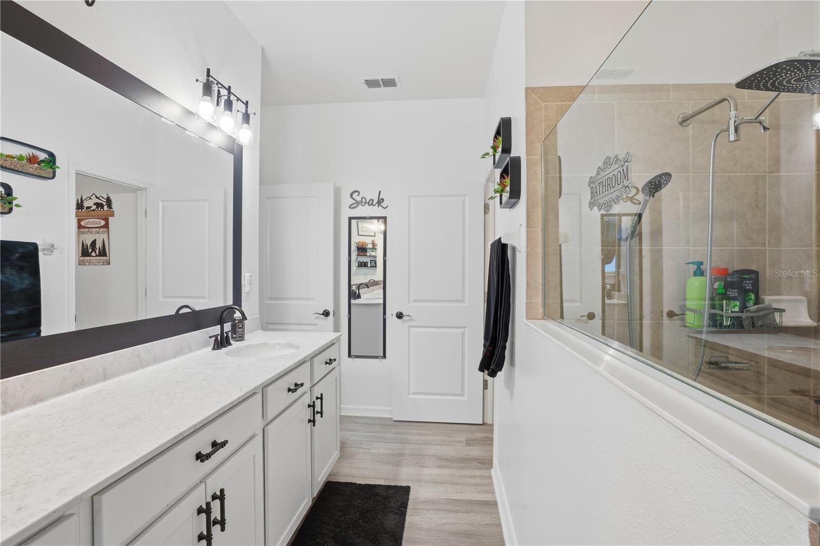 OAKLEY PLACE - Residential