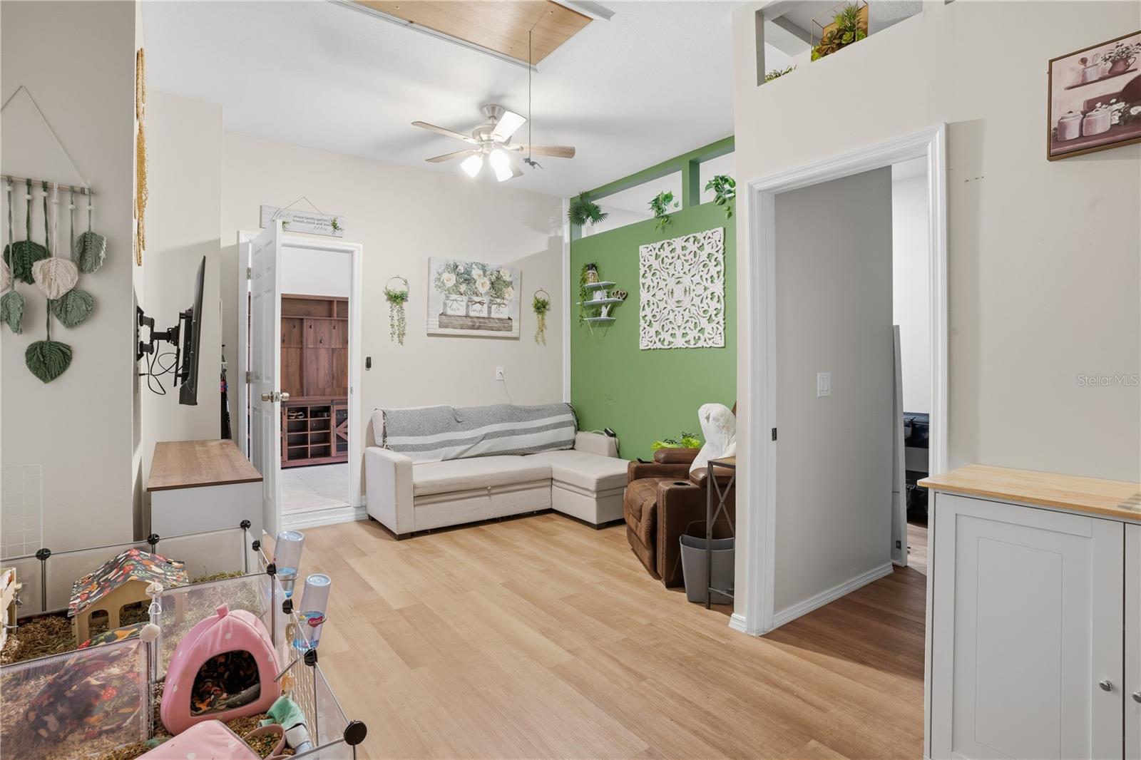 OAKLEY PLACE - Residential