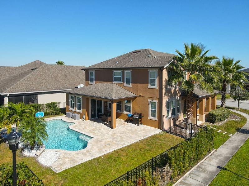 TAPESTRY - Residential