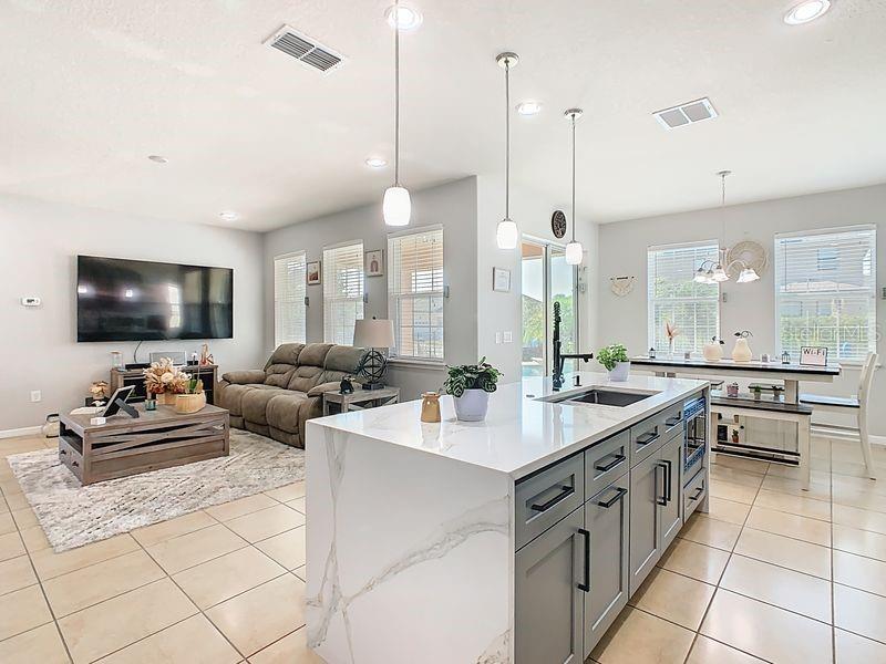 TAPESTRY - Residential