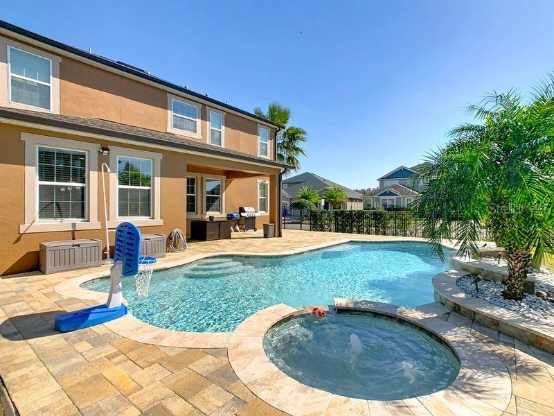 TAPESTRY - Residential