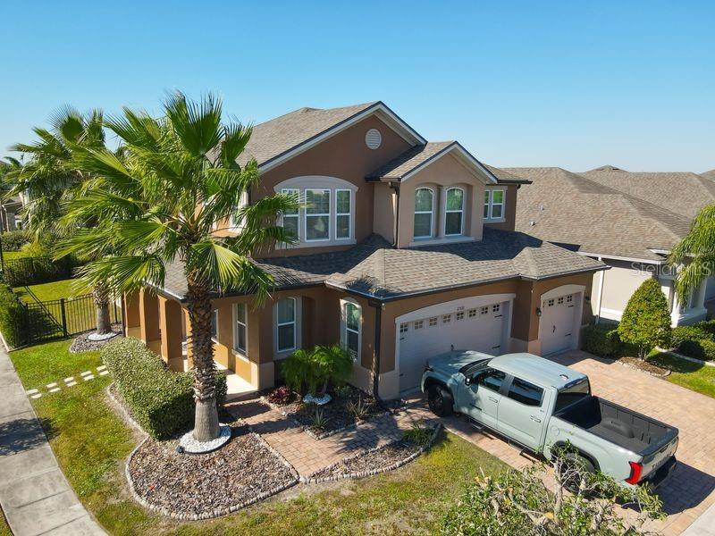 TAPESTRY - Residential