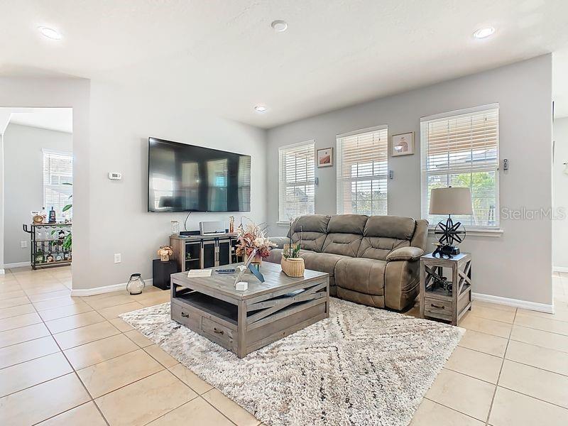 TAPESTRY - Residential