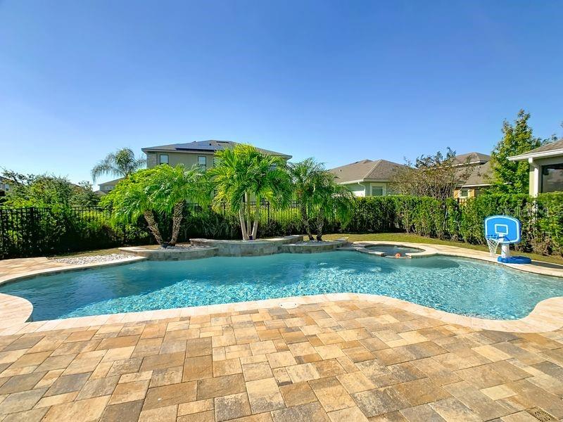 TAPESTRY - Residential