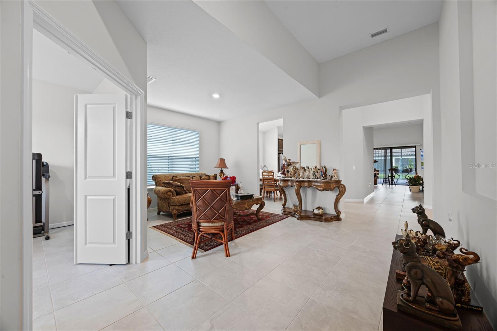 BELLALAGO PH 5J SEC 3 - Residential