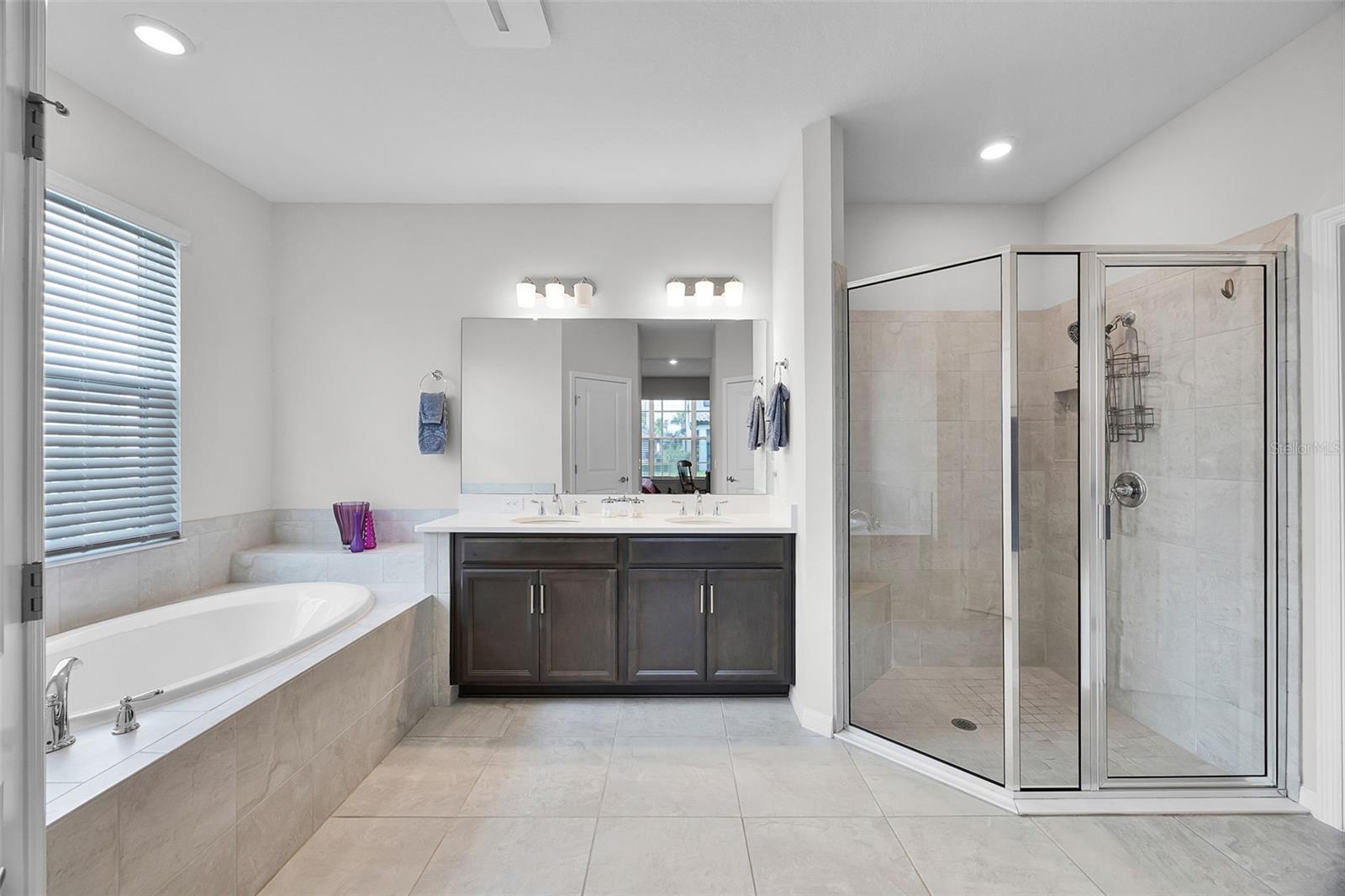 BELLALAGO PH 5J SEC 3 - Residential