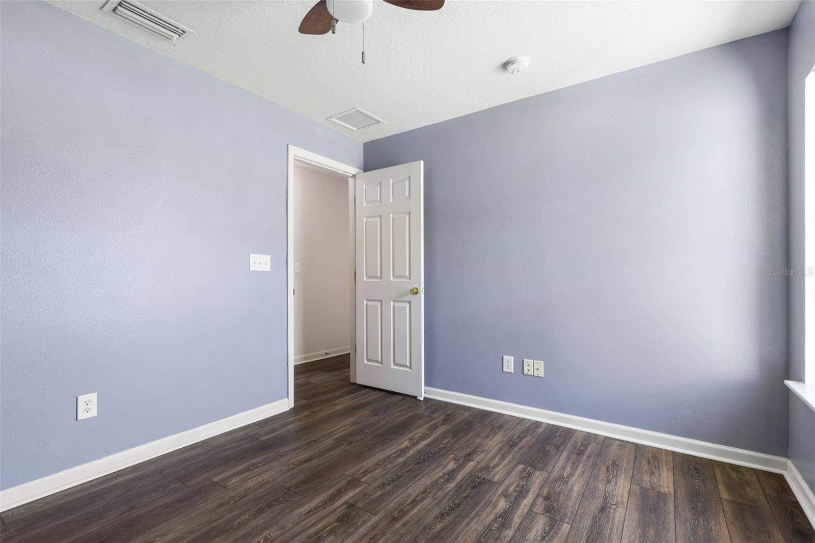 PINE LAKES - Residential