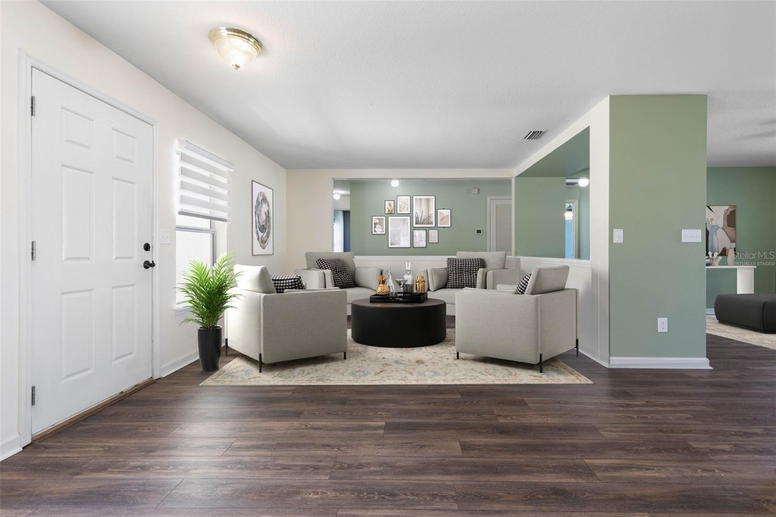 PINE LAKES - Residential