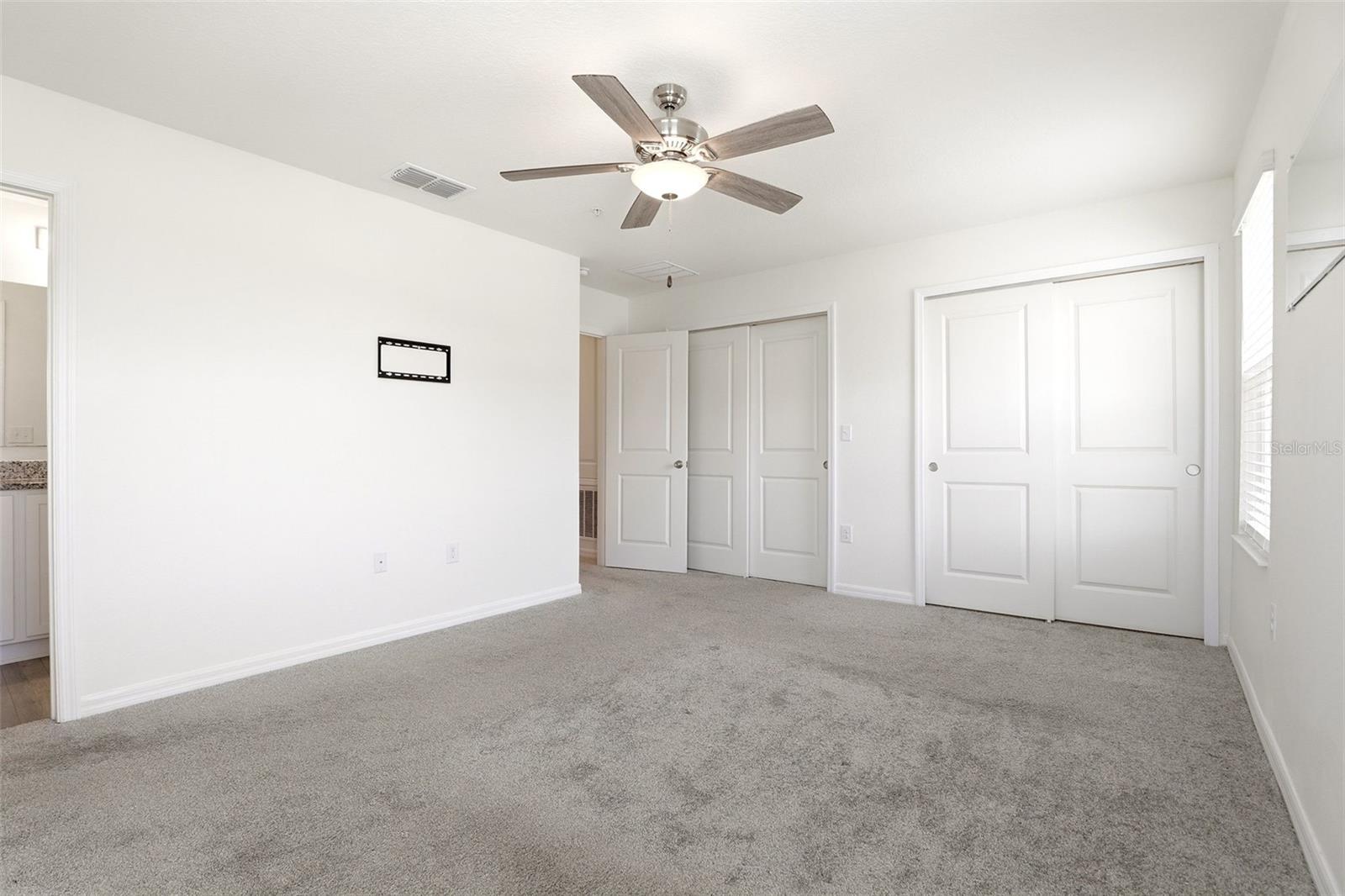 LANDINGS AT RIVERBEND - Residential