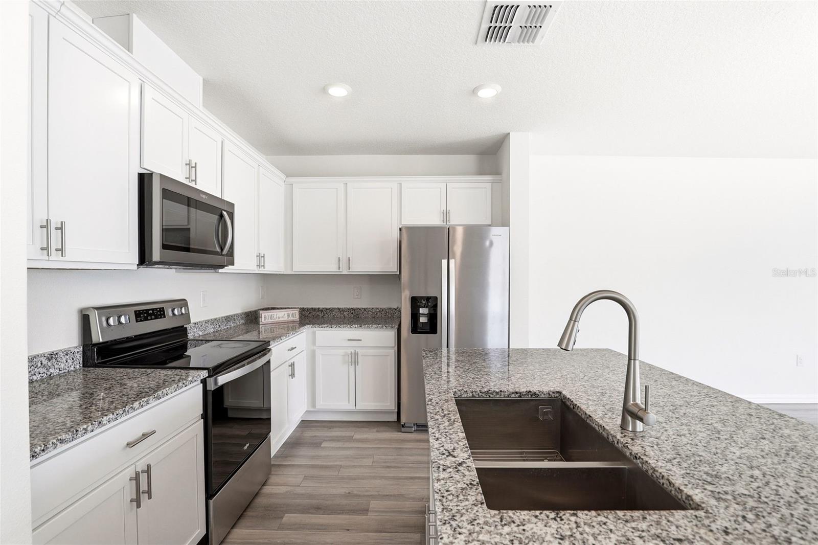LANDINGS AT RIVERBEND - Residential