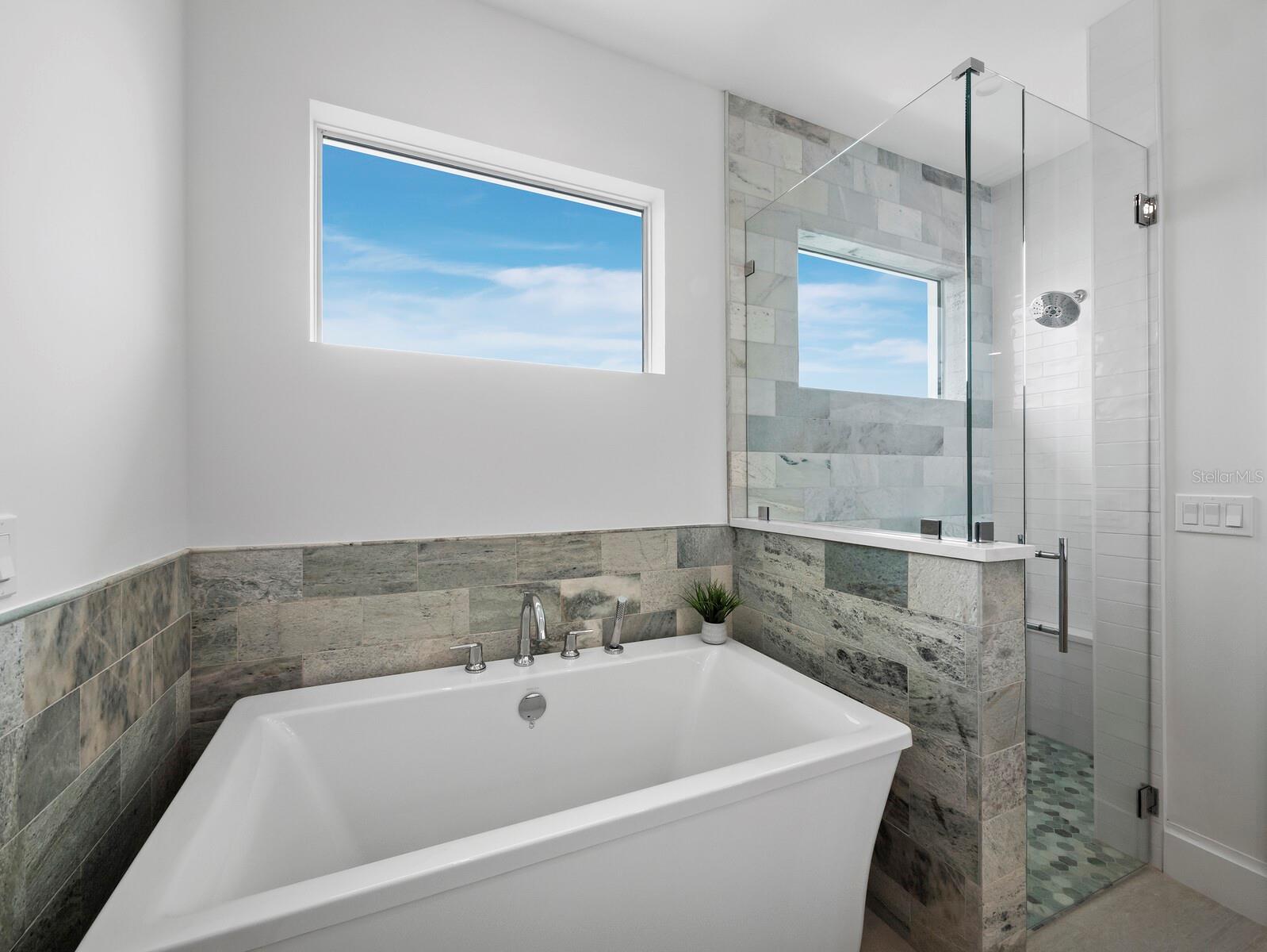 BAY ISLAND - Residential