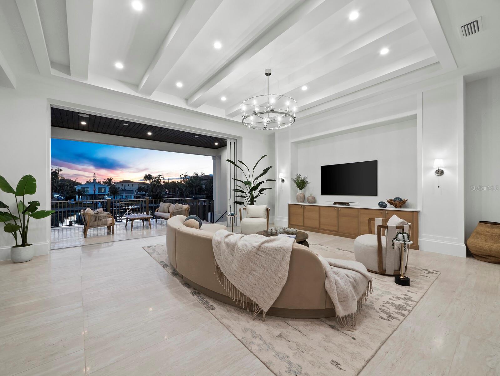 BAY ISLAND - Residential