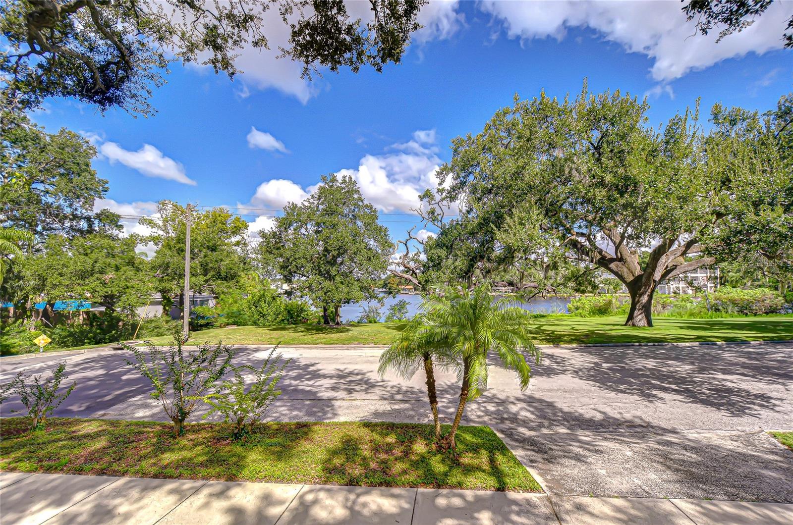 BOWMAN HEIGHTS - Residential