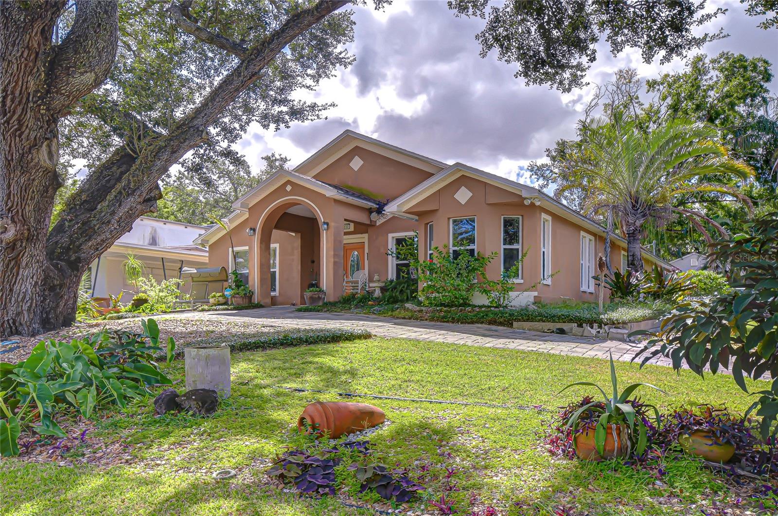 BOWMAN HEIGHTS - Residential