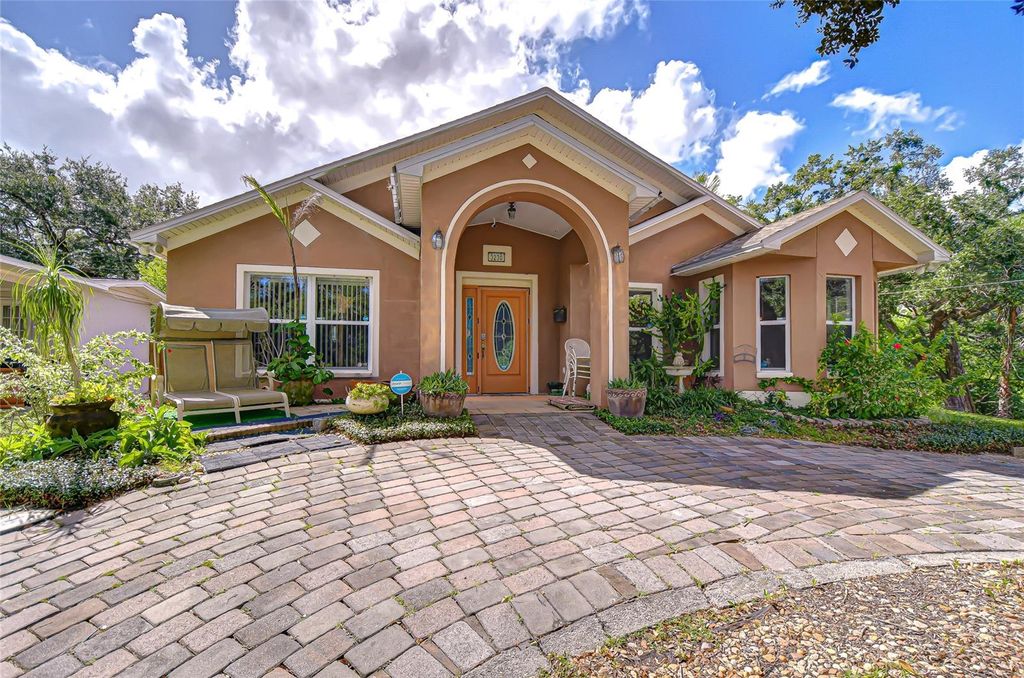 Photo of 3230 N Rome Avenue, Tampa, FL 33607 (MLS # TB8437056)