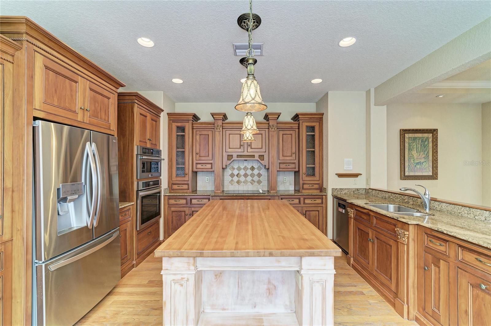 OAKLEY - Residential