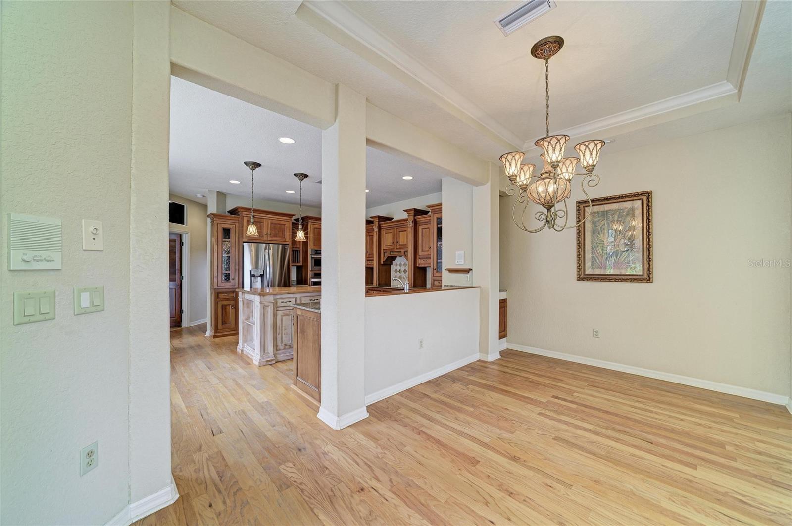 OAKLEY - Residential