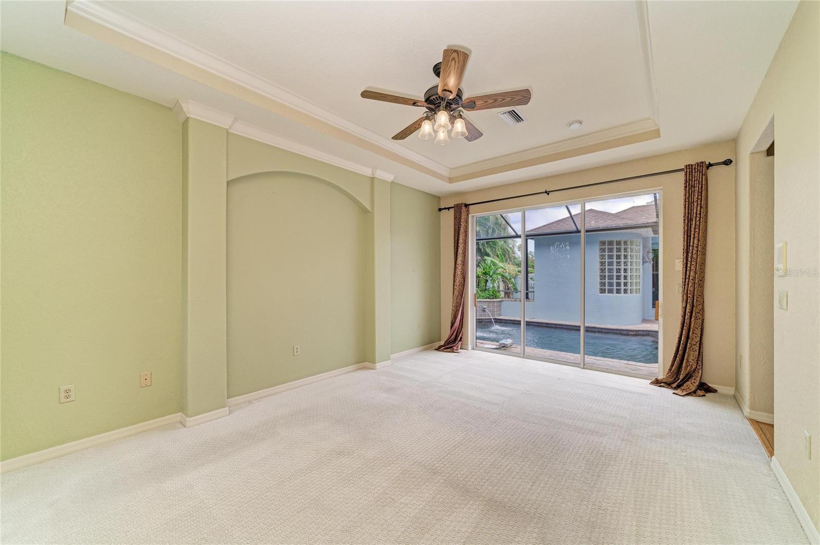 OAKLEY - Residential