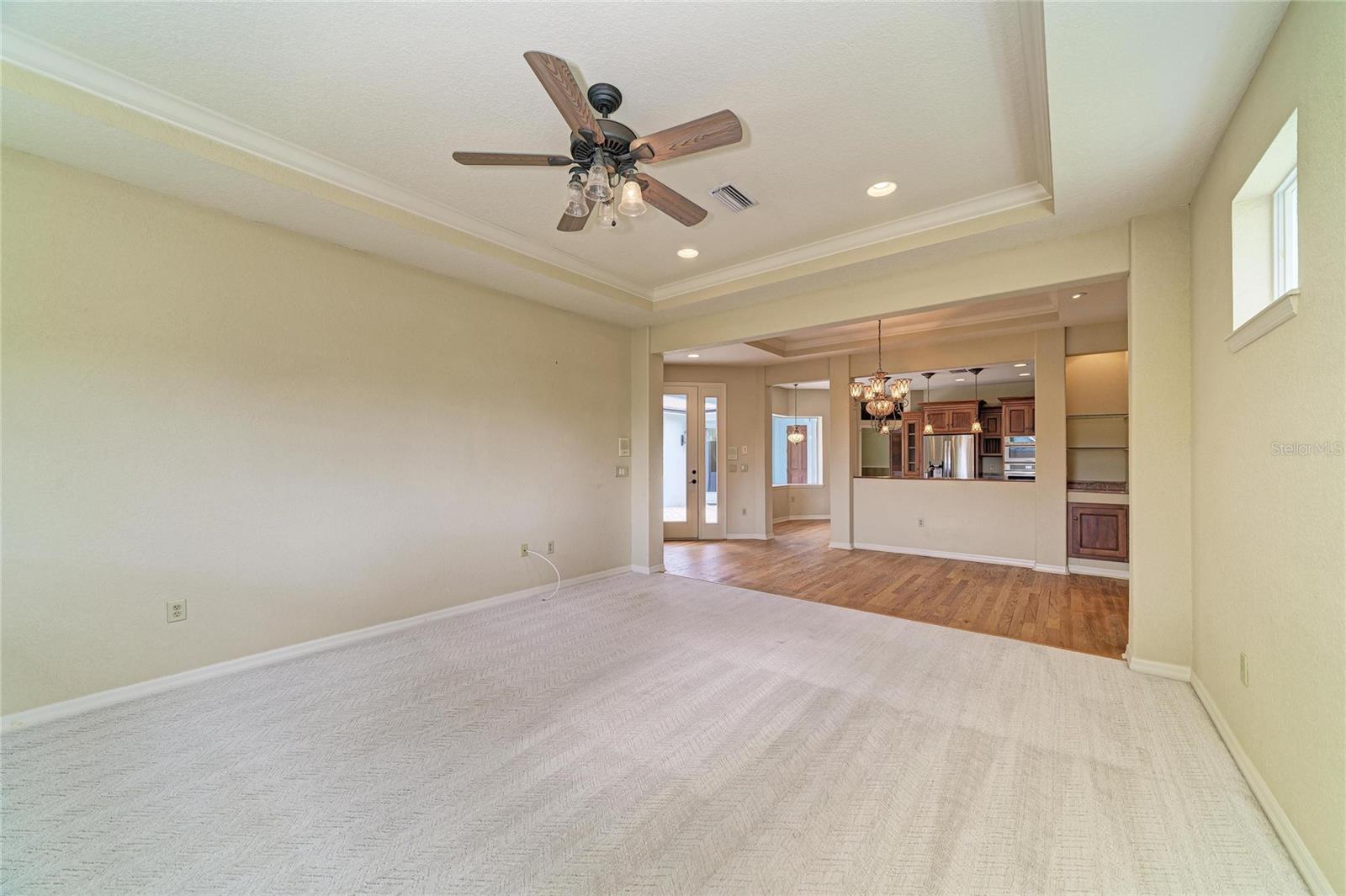 OAKLEY - Residential
