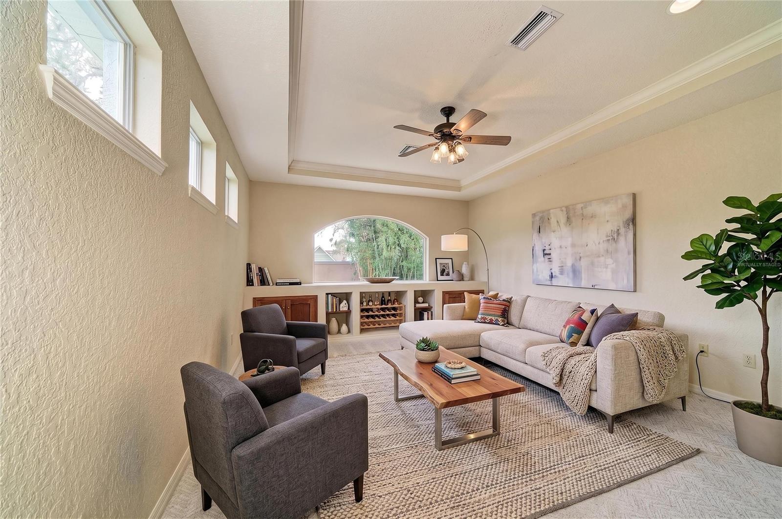OAKLEY - Residential
