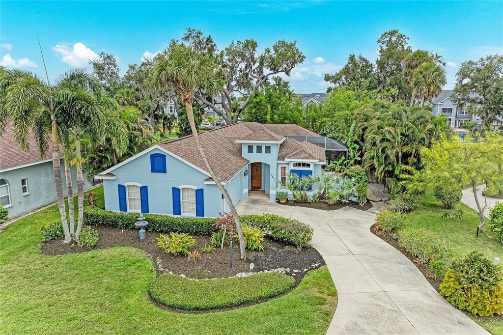 Photo of 5811 30th Court E, Ellenton, FL 34222 (MLS # A4692955)