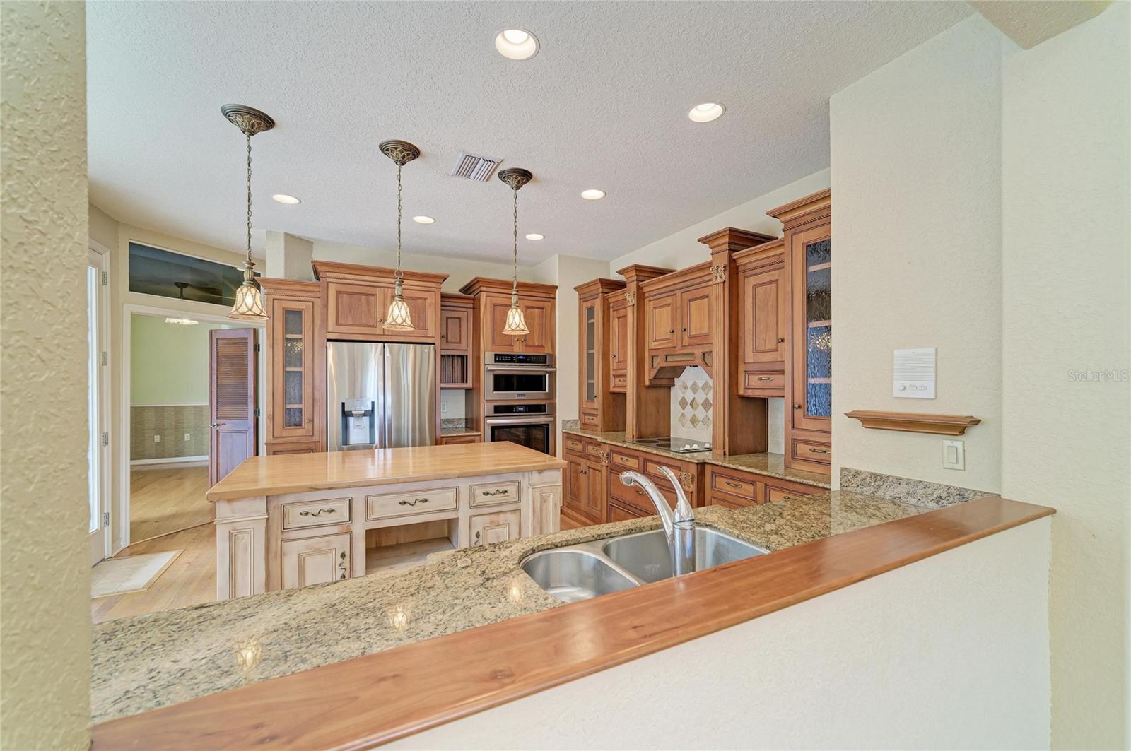 OAKLEY - Residential