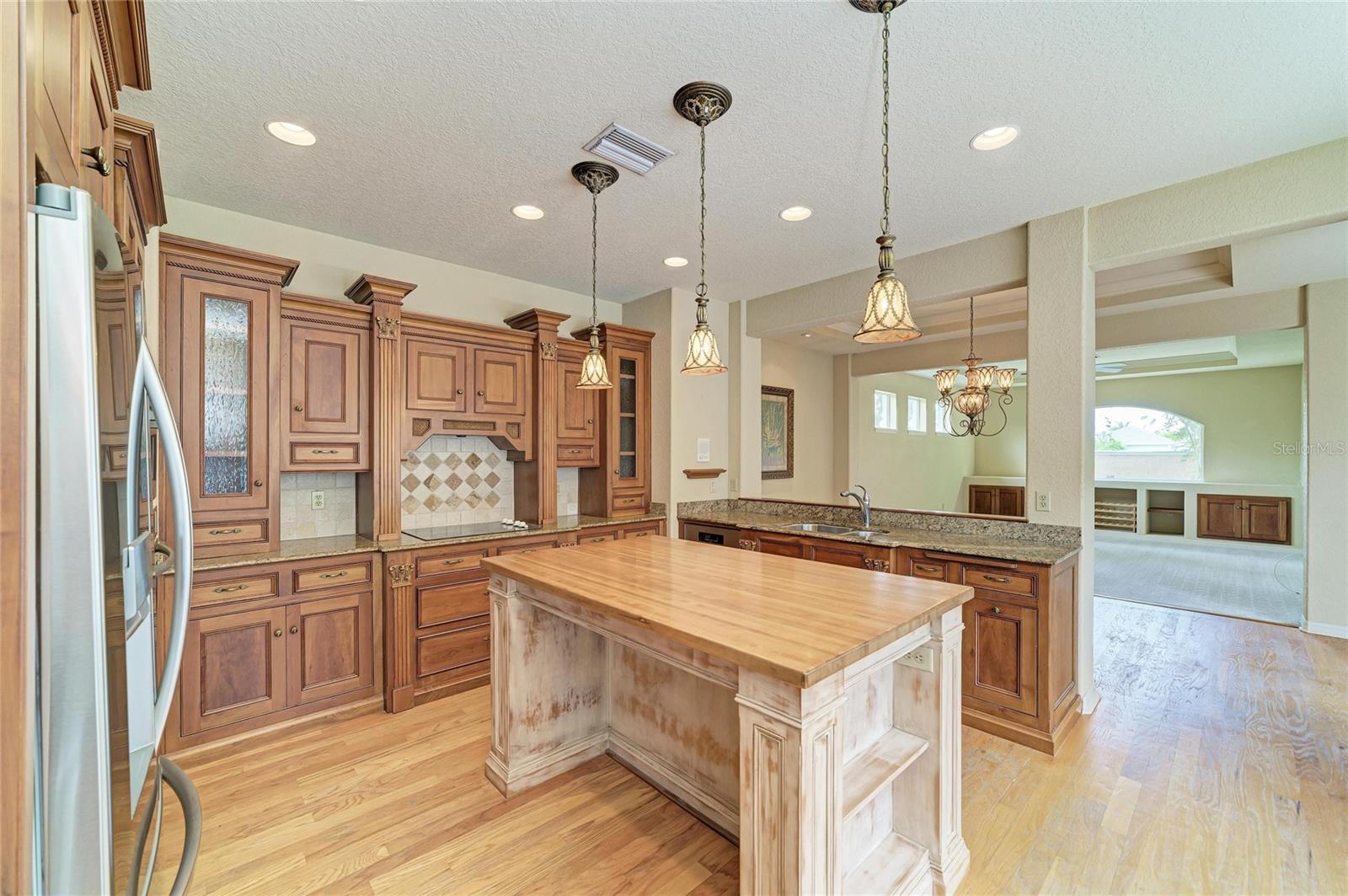 OAKLEY - Residential