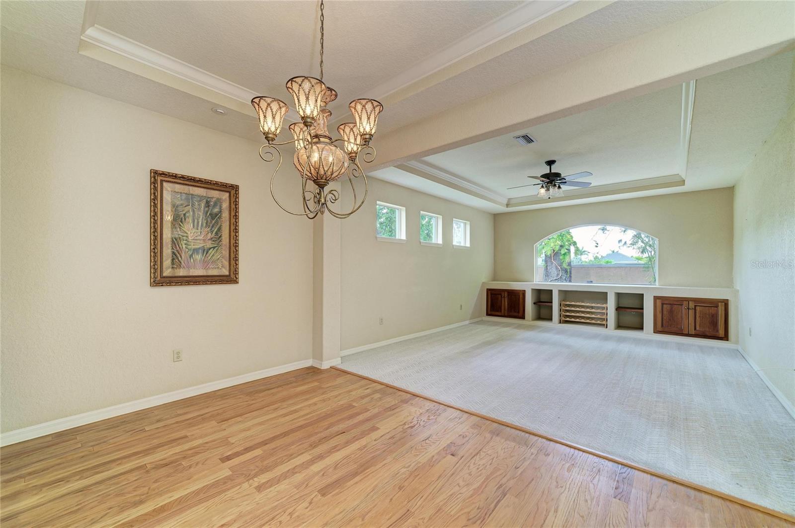 OAKLEY - Residential